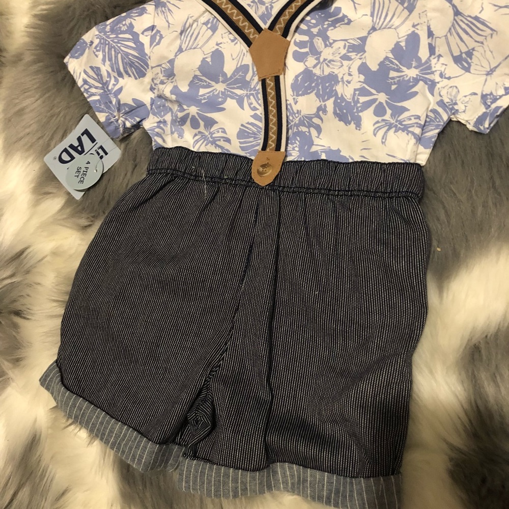 Baby clothes - Picture 2 of 2